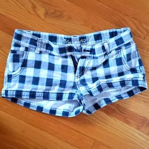 Bluenotes low-rise shorts